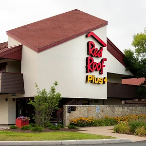 Hotel Red Roof Plus+ South - Airport, Pittsburgh