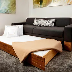 Springhill By Marriott Bakery Square Отель